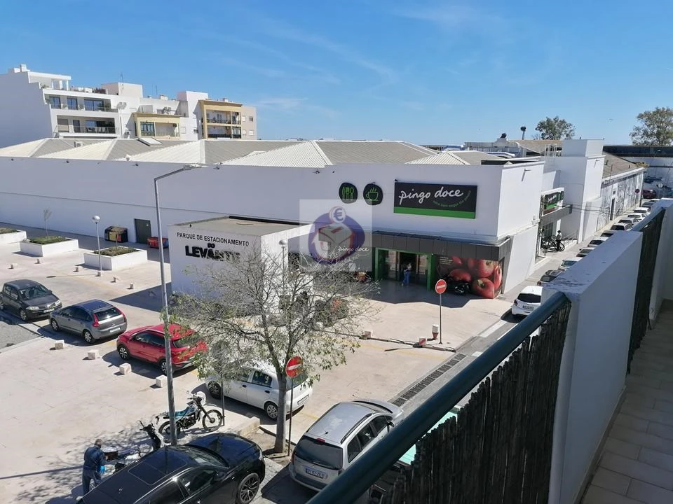 Apartamento T1 para Venda em Olhão Foto 3