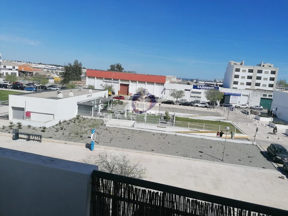 Apartamento T1 para Venda em Olhão Foto 16