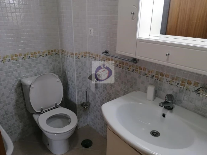 Apartamento T1 para Venda em Olhão Foto 8