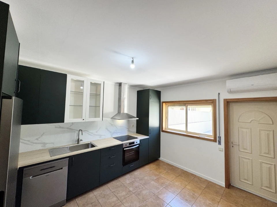 Moradia T3 para Venda em Tagilde e Vizela (São Paio) Foto 4