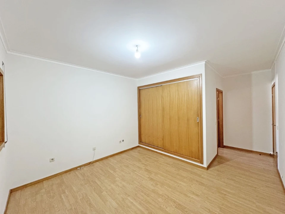 Moradia T3 para Venda em Tagilde e Vizela (São Paio) Foto 9