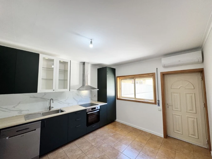 Moradia T3 para Venda em Tagilde e Vizela (São Paio) Foto 6