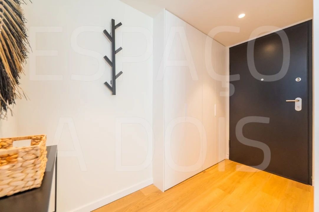 Apartamento T1 para Arrendamento em Areeiro Foto 7