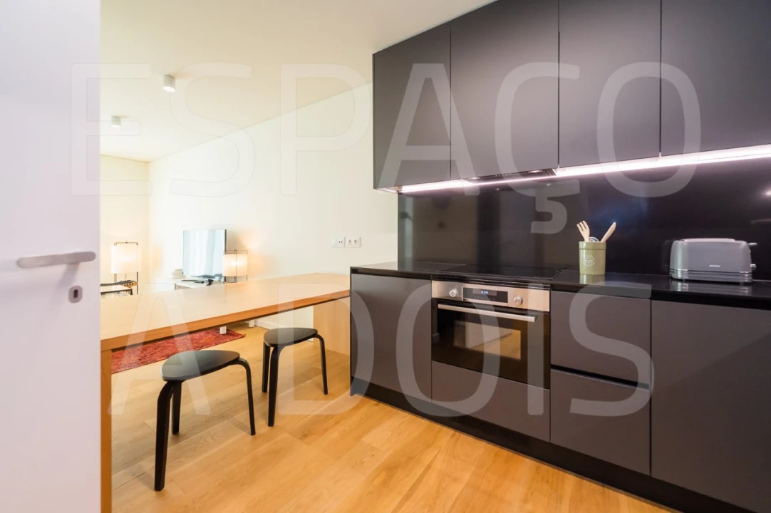 Apartamento T1 para Arrendamento em Areeiro Foto 21