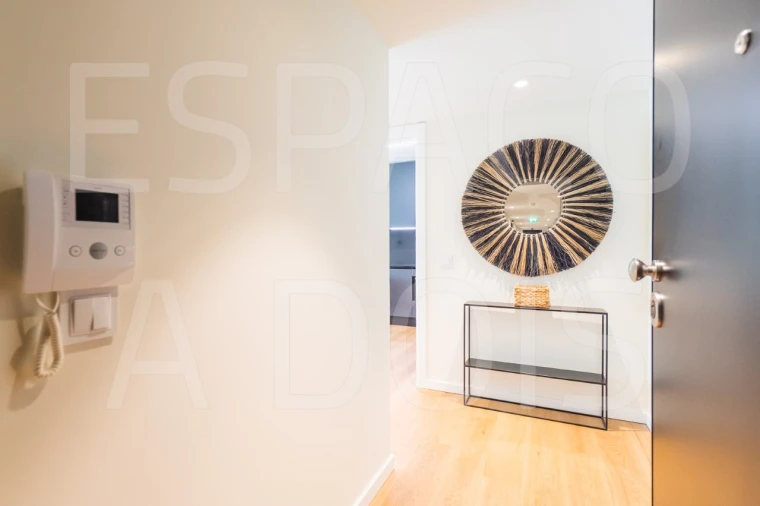 Apartamento T1 para Arrendamento em Areeiro Foto 5