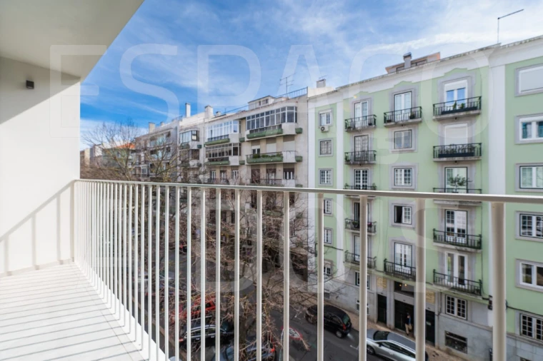 Apartamento T1 para Arrendamento em Areeiro Foto 11