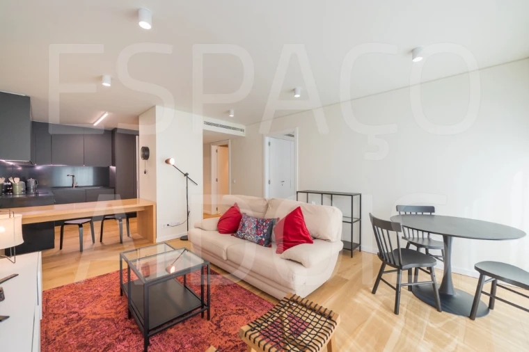 Apartamento T1 para Arrendamento em Areeiro Foto 14