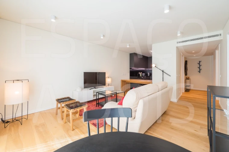Apartamento T1 para Arrendamento em Areeiro Foto 15