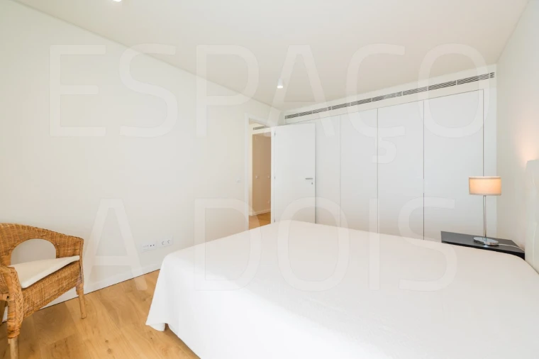 Apartamento T1 para Arrendamento em Areeiro Foto 35
