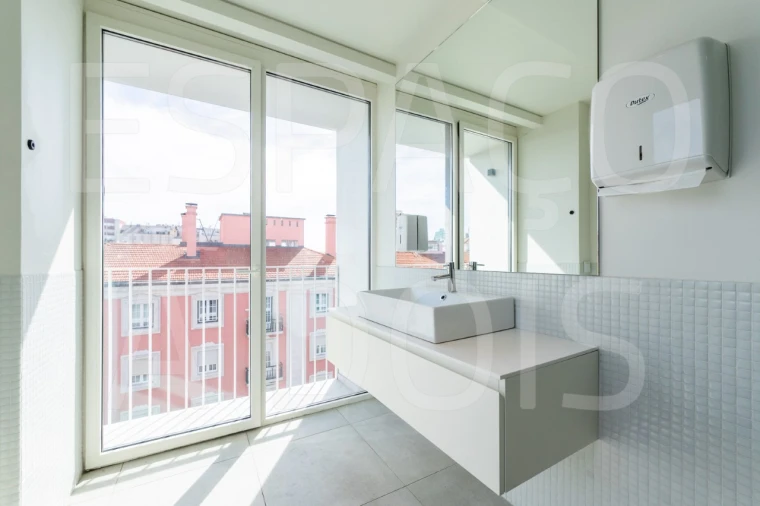 Apartamento T1 para Arrendamento em Areeiro Foto 48