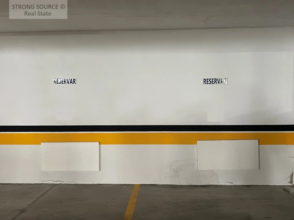 Negócio para Venda em Sesimbra (Santiago) Foto 2