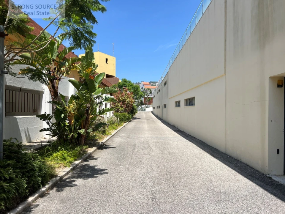 Negócio para Venda em Sesimbra (Santiago) Foto 7