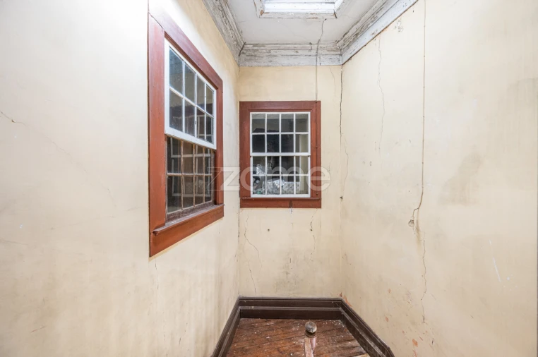 Moradia T6 para Venda em Oliveira, São Paio e São Sebastião Foto 17