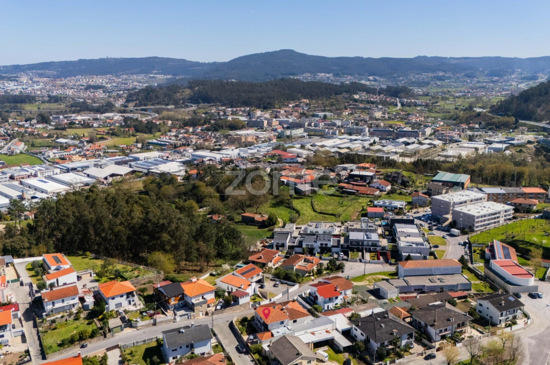 Moradia T4 para Venda em Celeirós, Aveleda e Vimieiro Foto 39