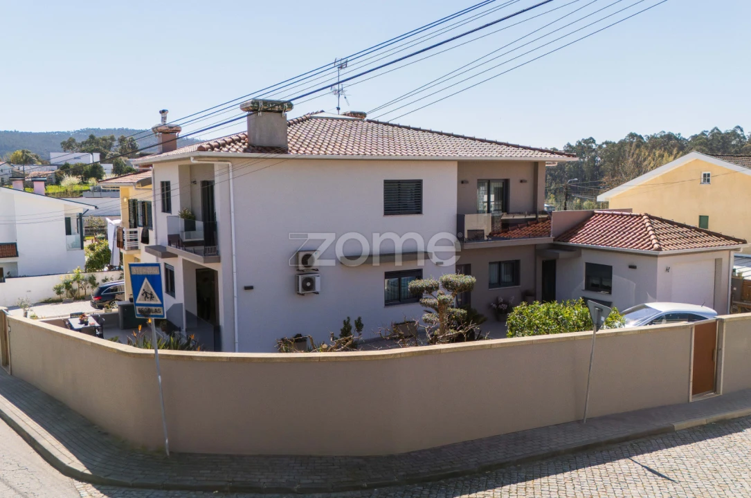 Moradia T4 para Venda em Celeirós, Aveleda e Vimieiro Foto 44
