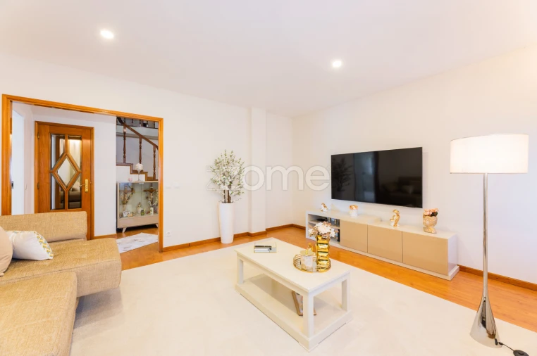 Moradia T4 para Venda em Celeirós, Aveleda e Vimieiro Foto 9