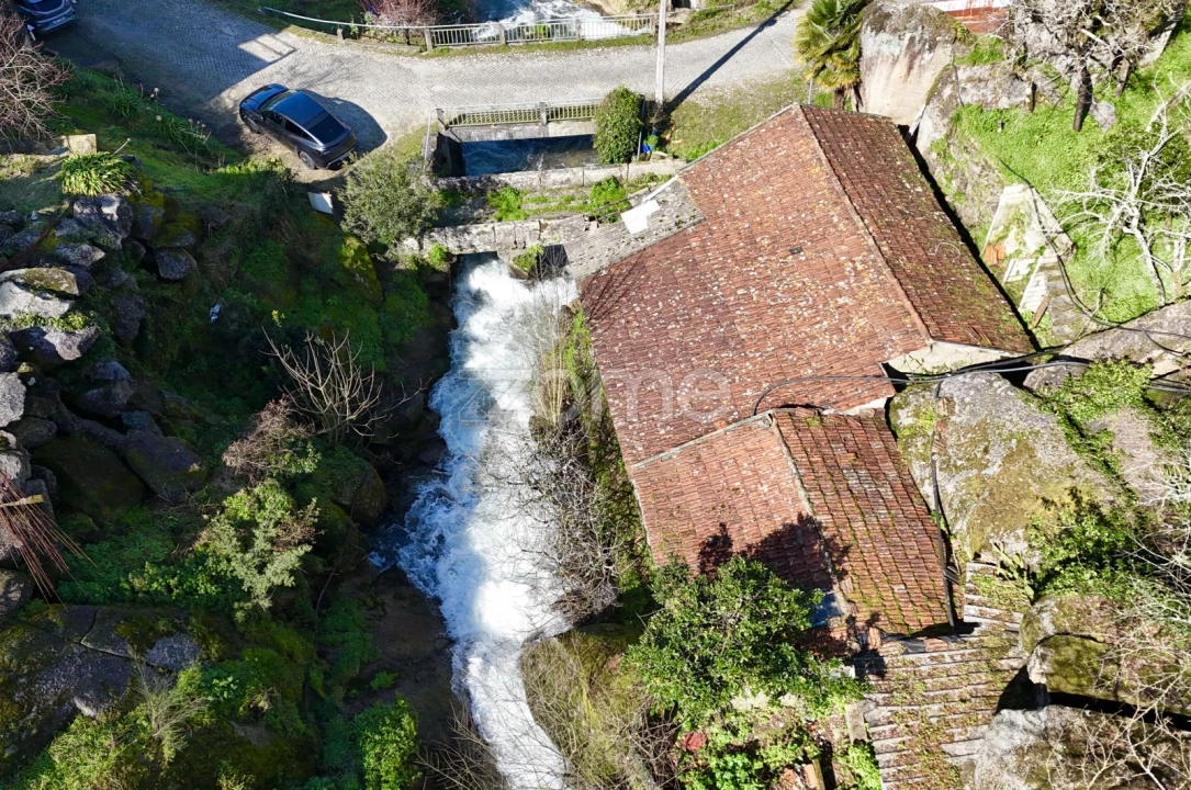 Quinta T2 para Venda em Arnoso (Santa Maria e Santa Eulália) e Sezures Foto 14