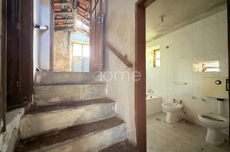 Quinta T2 para Venda em Arnoso (Santa Maria e Santa Eulália) e Sezures Foto 8