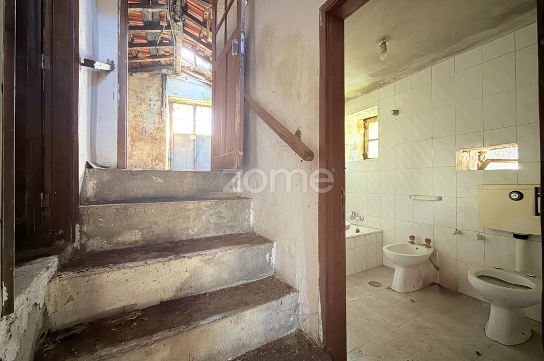 Quinta T2 para Venda em Arnoso (Santa Maria e Santa Eulália) e Sezures Foto 8