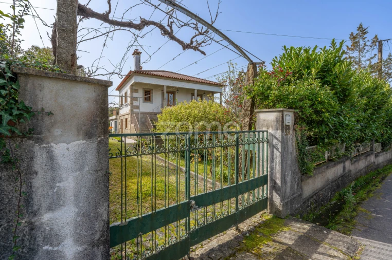 Moradia T4 para Venda em Lanheses Foto 7