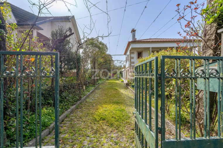 Moradia T4 para Venda em Lanheses Foto 8