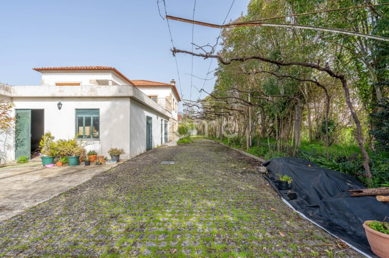 Moradia T4 para Venda em Lanheses Foto 17