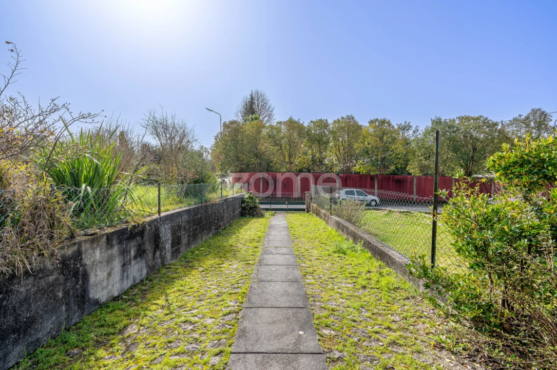 Moradia T4 para Venda em Lanheses Foto 14