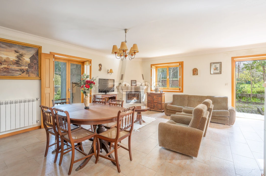 Moradia T4 para Venda em Lanheses Foto 23