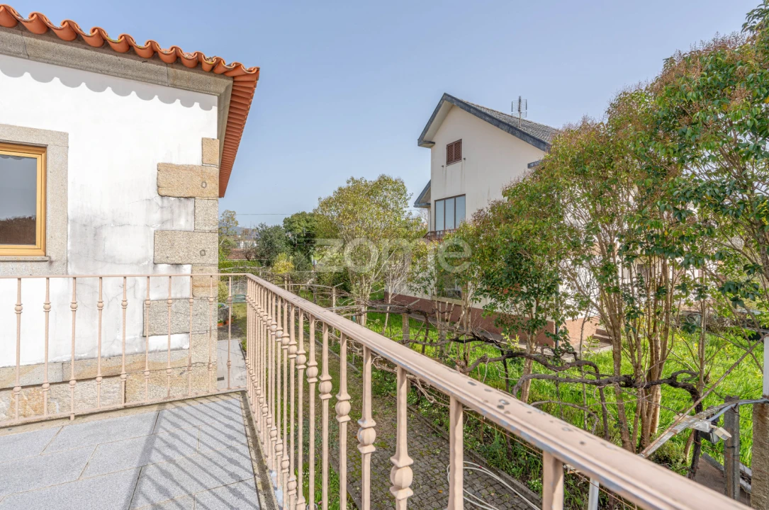 Moradia T4 para Venda em Lanheses Foto 37