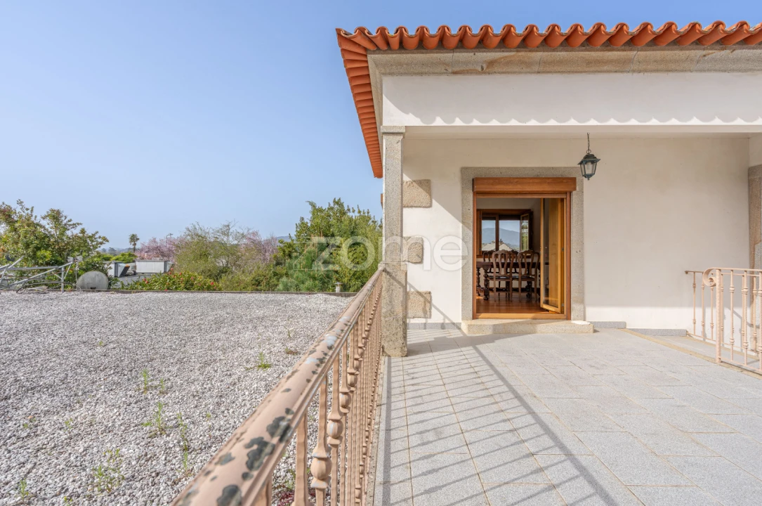 Moradia T4 para Venda em Lanheses Foto 39