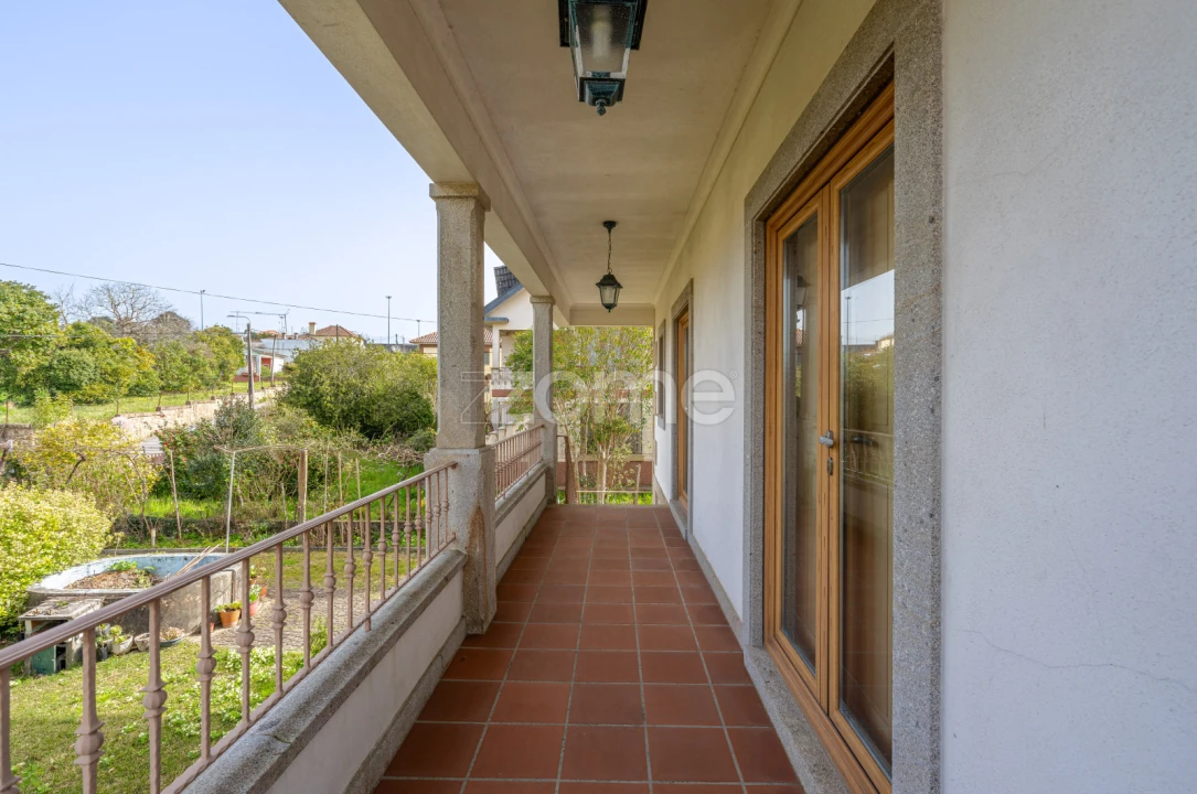 Moradia T4 para Venda em Lanheses Foto 54