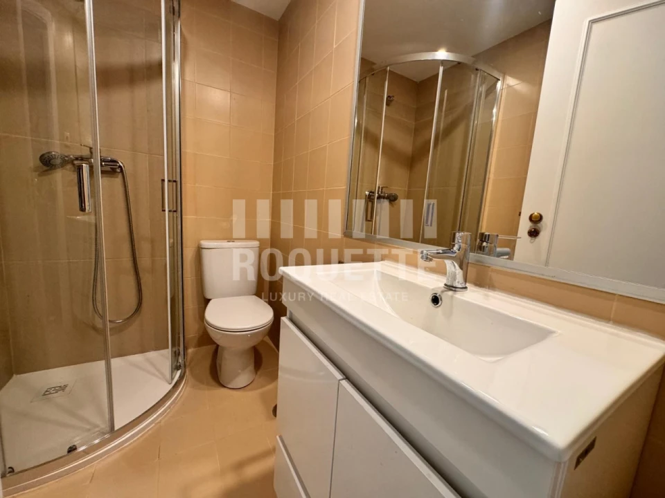 Apartamento T5 para Arrendamento em Aldoar, Foz do Douro e Nevogilde Foto 20