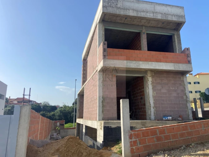 Moradia T4 para Venda em Alcabideche Foto 6