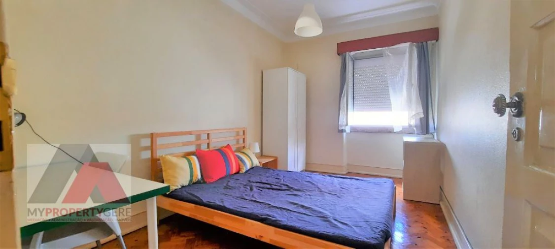 Apartamento T3 para Arrendamento em Alcantara Foto 4