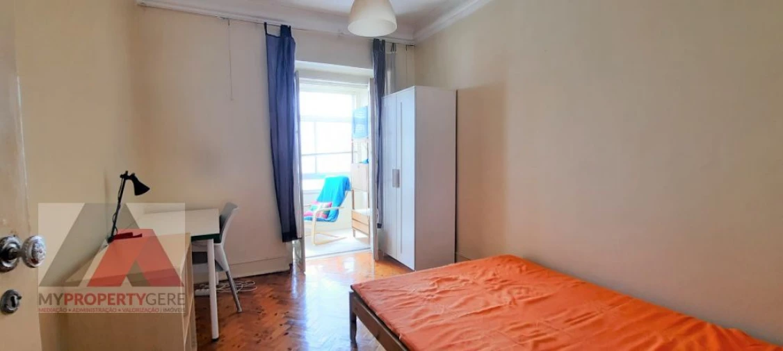 Apartamento T3 para Arrendamento em Alcantara Foto 22