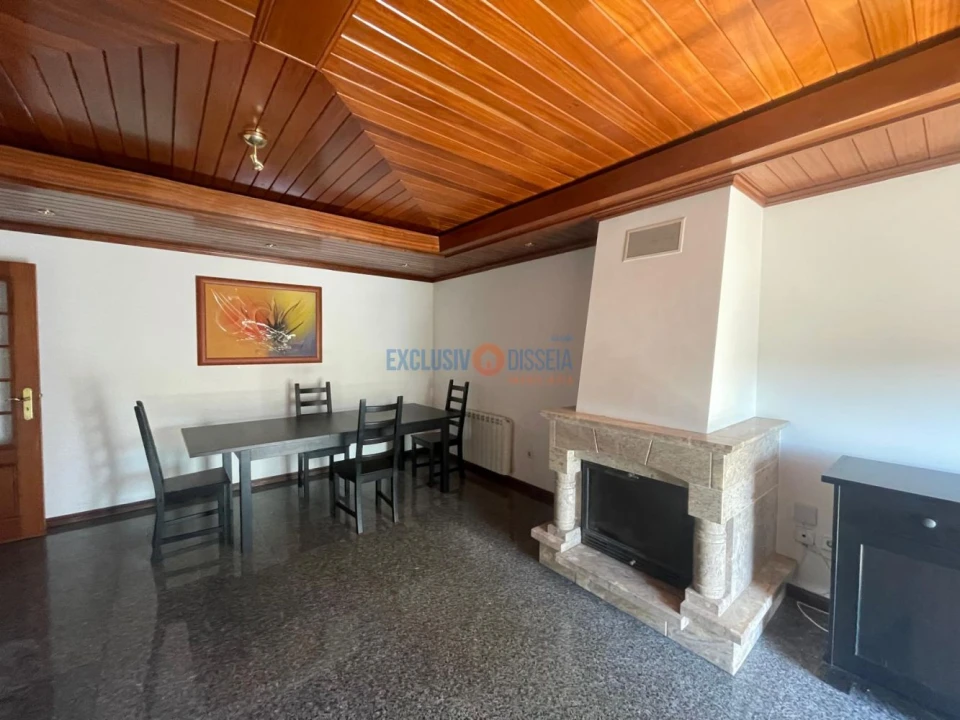 Apartamento T3 para Venda em Aguada de Cima Foto 5