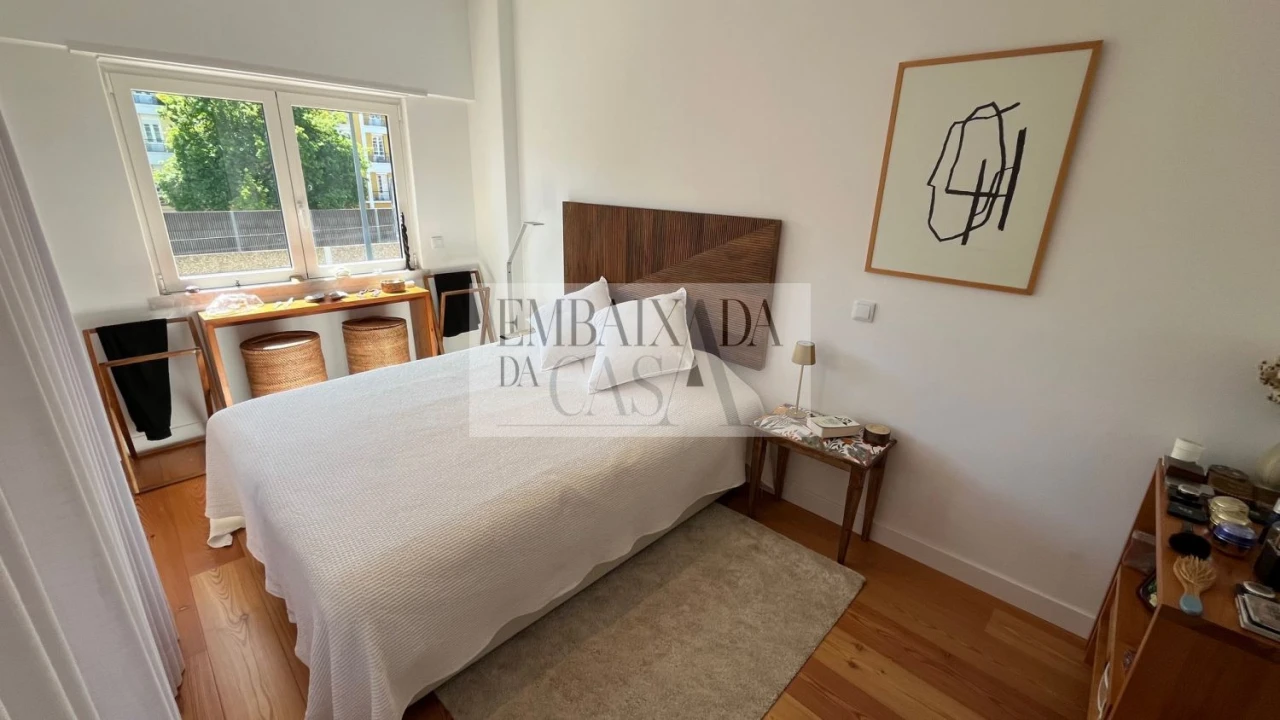 Apartamento T2 para Venda em Alvalade Foto 19