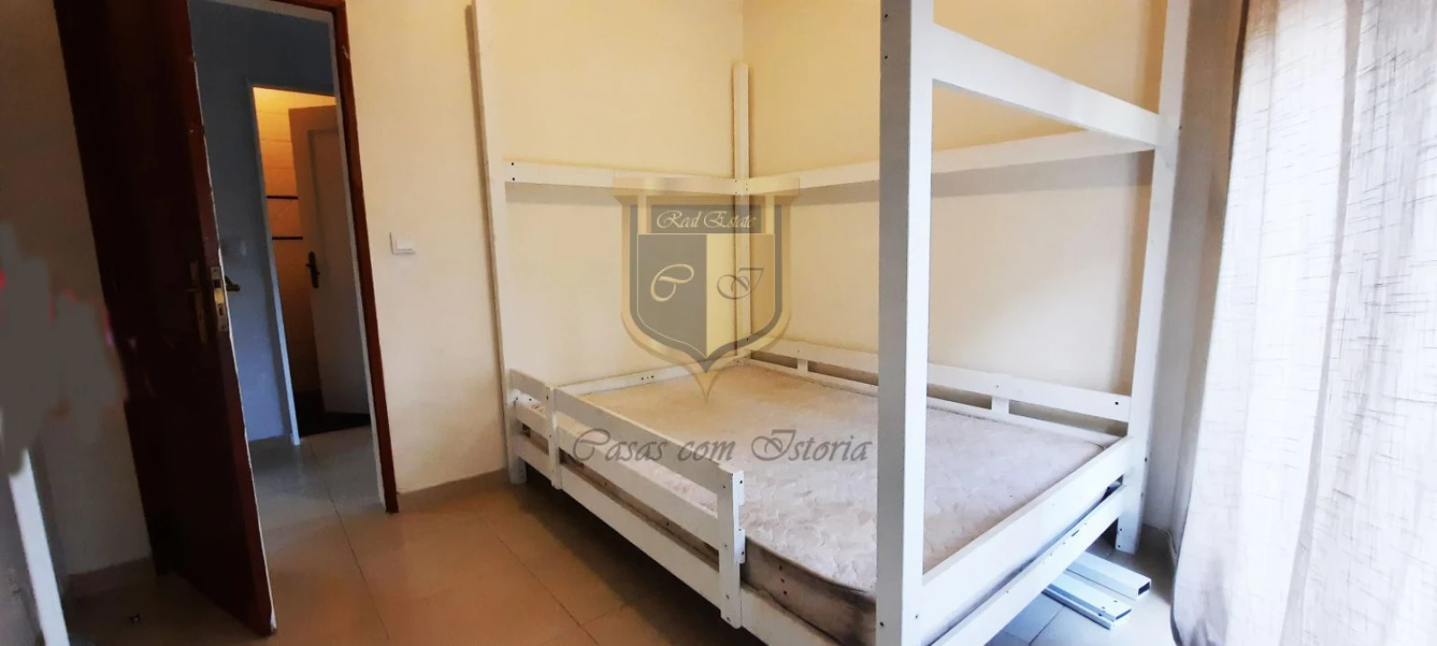 Apartamento T3 para Arrendamento em Santa Maria, São Pedro e Matacães Foto 13