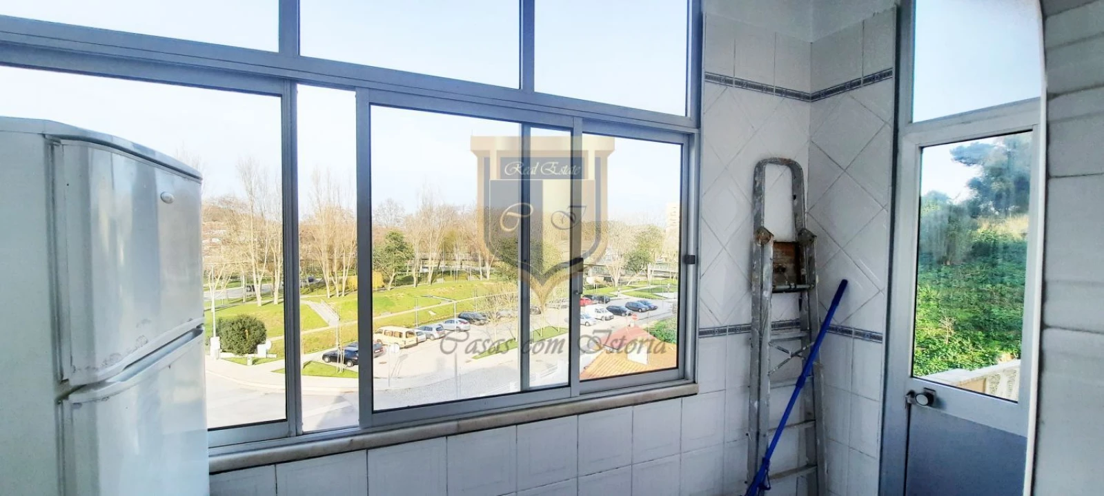 Apartamento T3 para Arrendamento em Santa Maria, São Pedro e Matacães Foto 9