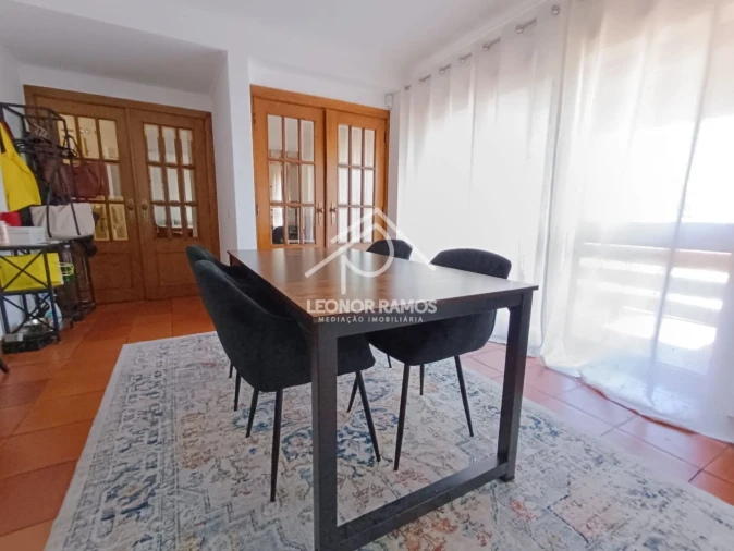 Apartamento T4 para Venda em Sé Nova, Santa Cruz, Almedina e São Bartolomeu Foto 6