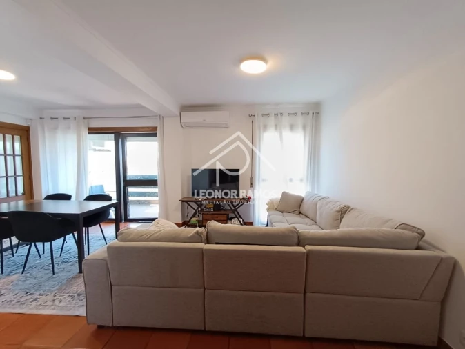 Apartamento T4 para Venda em Sé Nova, Santa Cruz, Almedina e São Bartolomeu Foto 3