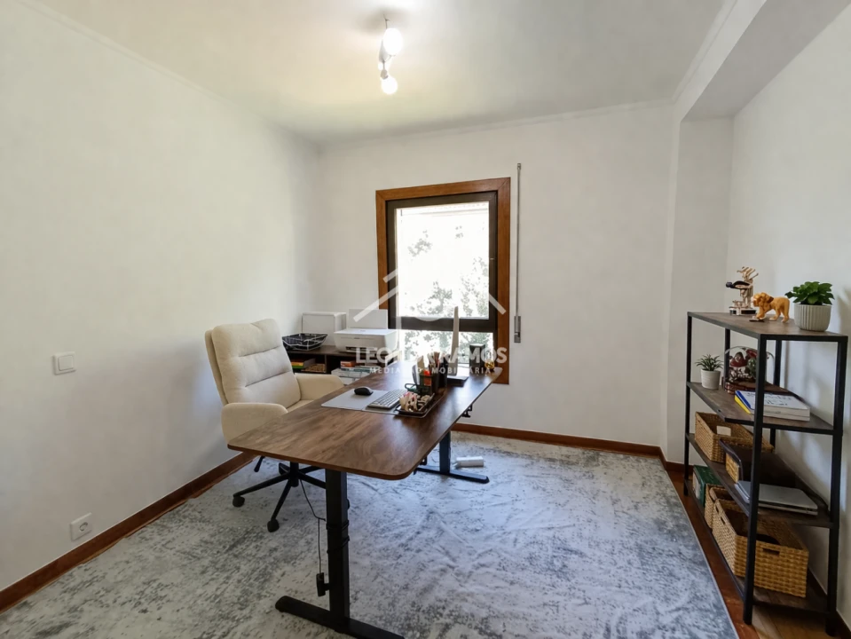 Apartamento T4 para Venda em Sé Nova, Santa Cruz, Almedina e São Bartolomeu Foto 21