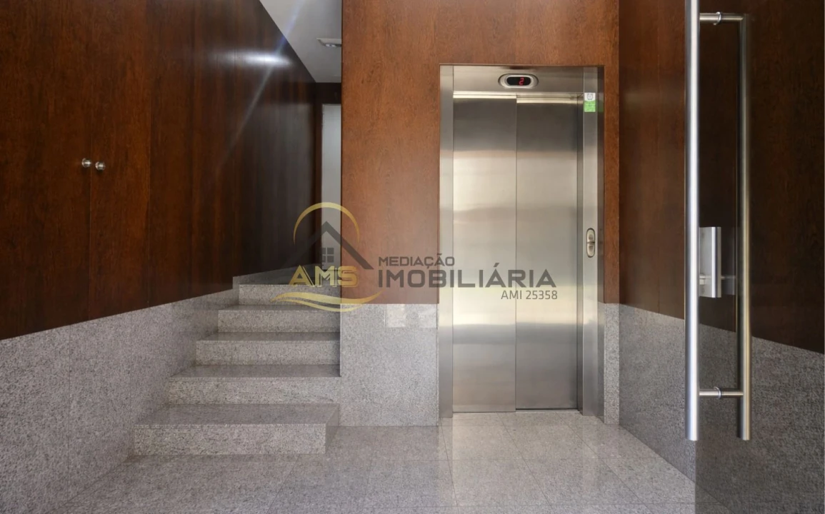 Apartamento T2 para Venda em Fafe Foto 9