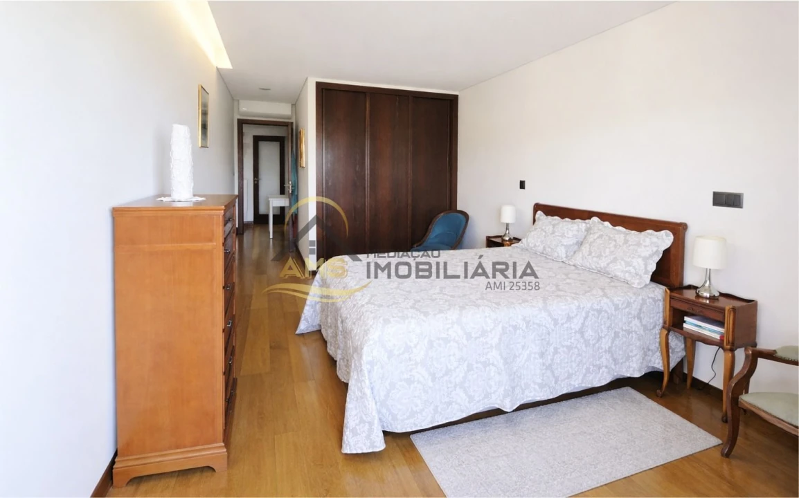 Apartamento T2 para Venda em Fafe Foto 26