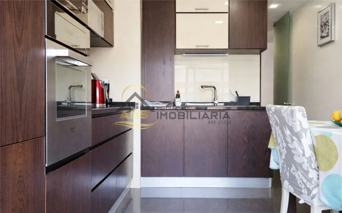 Apartamento T2 para Venda em Fafe Foto 18