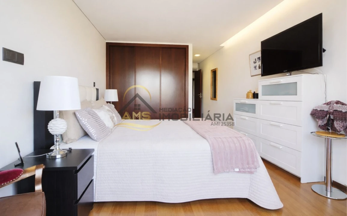 Apartamento T2 para Venda em Fafe Foto 23