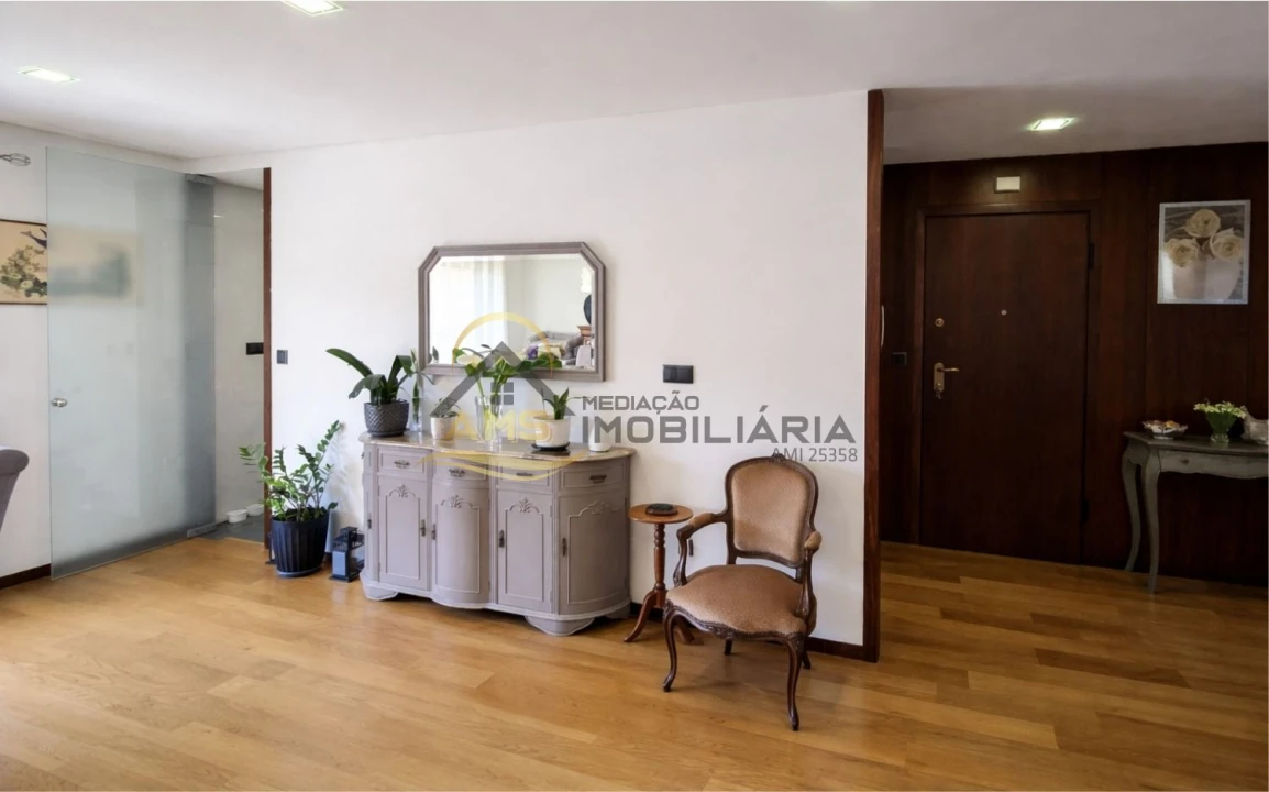 Apartamento T2 para Venda em Fafe Foto 11