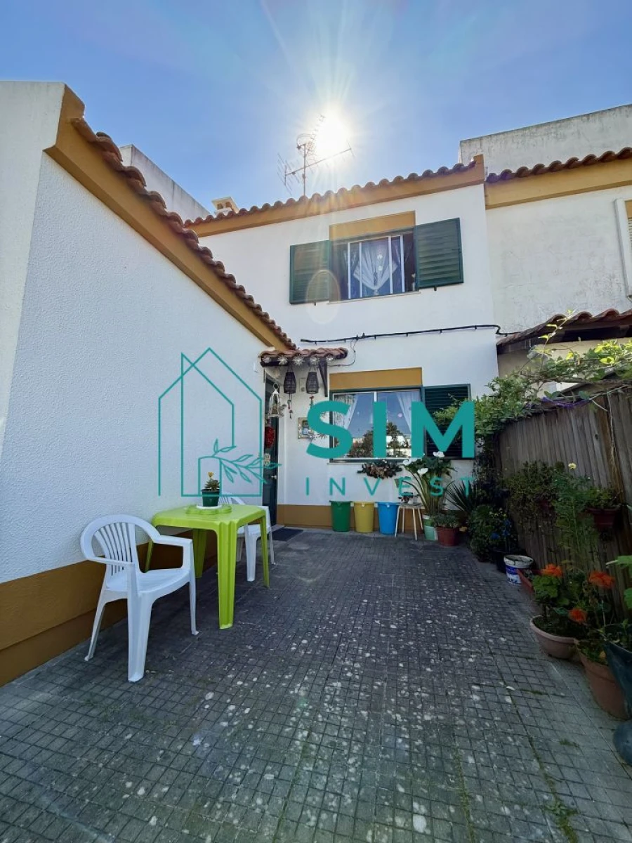 Moradia T4 para Venda em Azeitão (São Lourenço e São Simão) Foto 49