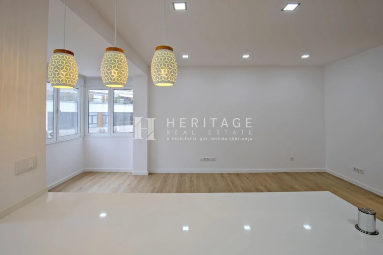 Apartamento T3 para Arrendamento em Barreiro e Lavradio Foto 28