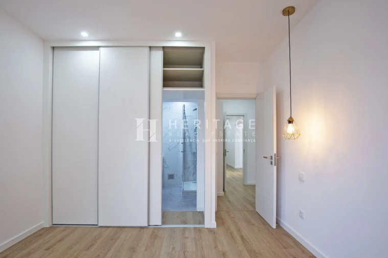 Apartamento T3 para Arrendamento em Barreiro e Lavradio Foto 10